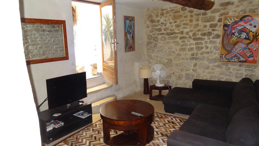 Appartement Avec Patio,2 Chambres,PatangАрл Стая снимка