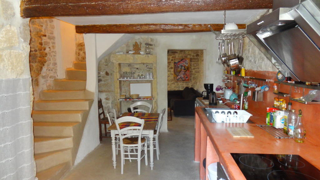 Appartement Avec Patio,2 Chambres,PatangАрл Стая снимка